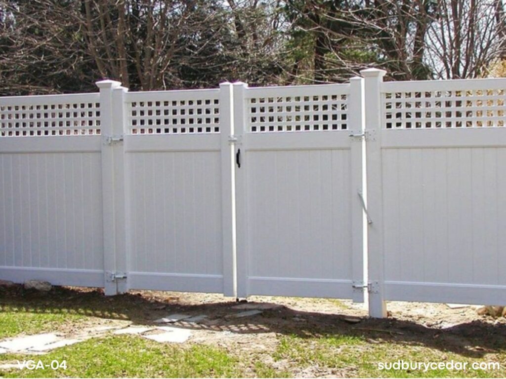 White vinyl gate with decorative lattice top installed in MetroWest Massachusetts
