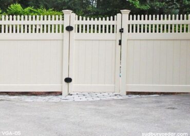 Decorative vinyl spindle top gate with black hardware installed in Metrowest Massachusetts